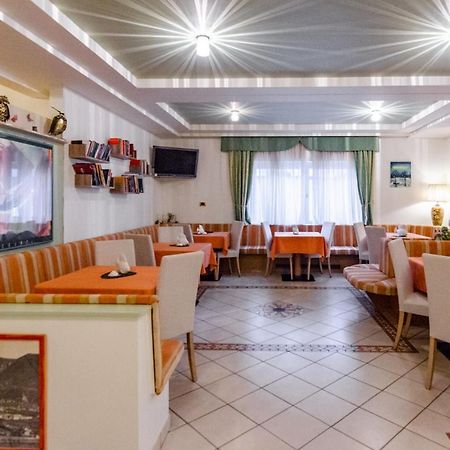 Albergo Alla Torre Siegler Im Thurm Merano Kültér fotó