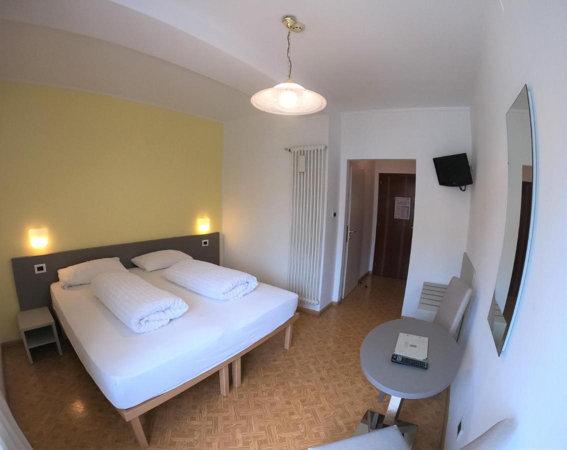Albergo Alla Torre Siegler Im Thurm Merano Kültér fotó