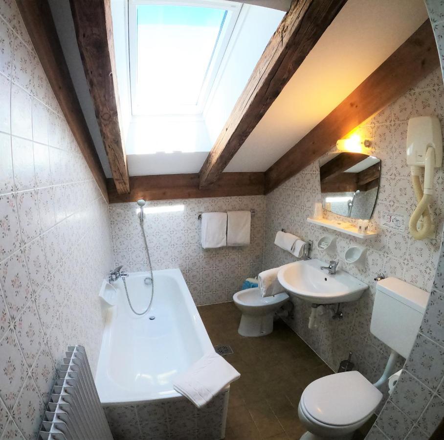 Albergo Alla Torre Siegler Im Thurm Merano Kültér fotó